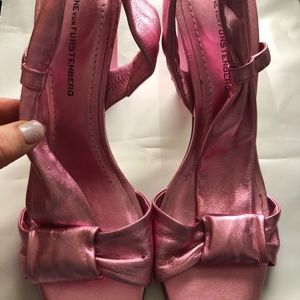 Diane Von Furstenberg Pink Leather Heel  Sandals 8